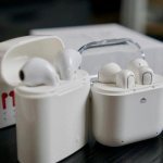 how to distinguish airpods from fakes