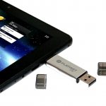 Tablet with flash drive